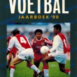 Groot Voetbalboek 1990